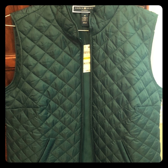 Karen Scott Jackets & Blazers - NWT FORREST GREEN PUFFER LIGHT WEIGHT VEST